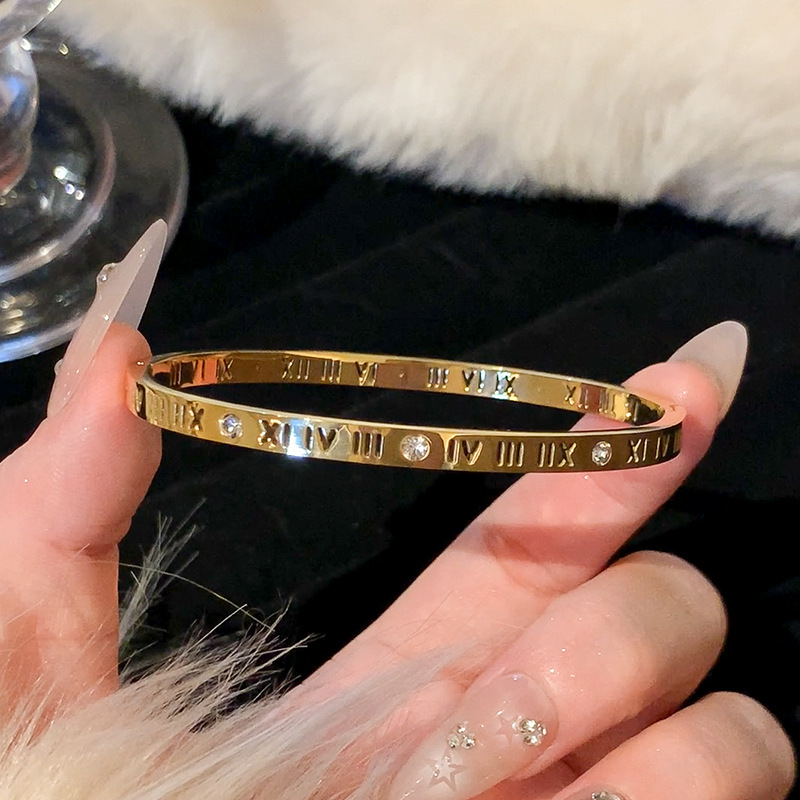 Round Diamond Bracelet